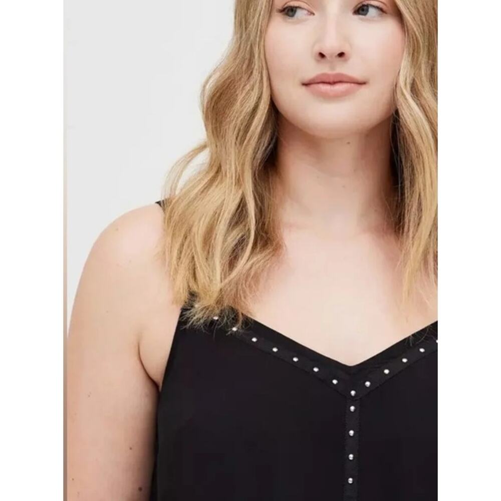 Torrid Studded Cami Womens Size 2X Black V-Neck Tank Edgy Sleeveless Top - Picture 4 of 10